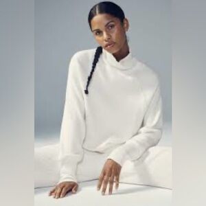 Alo Waffle White Matching Set